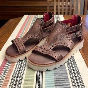 Women’s Bed Stu sandals